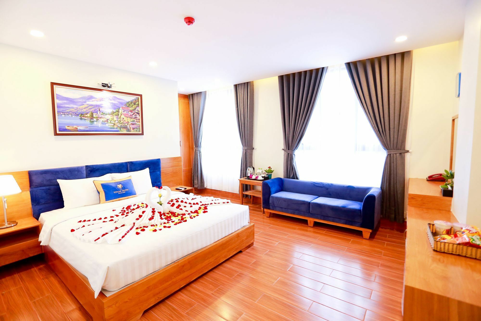 Vivian Khách sạn